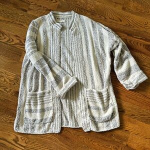 ✨Love stitch cardigan✨